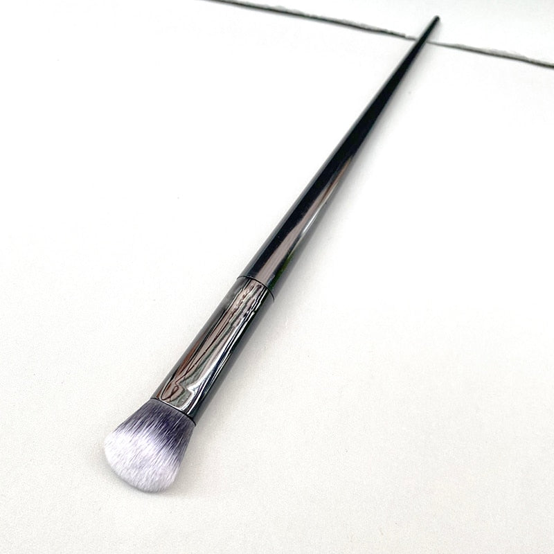 Angled Concealer Makeup Brush Nº35