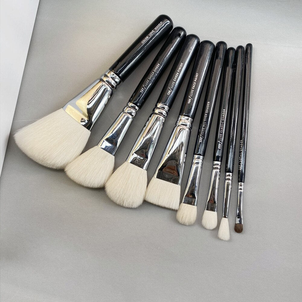 Choose Your Makeup Brushes Set