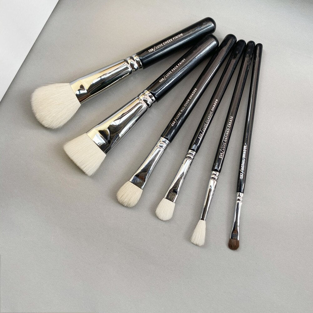 Choose Your Makeup Brushes Set