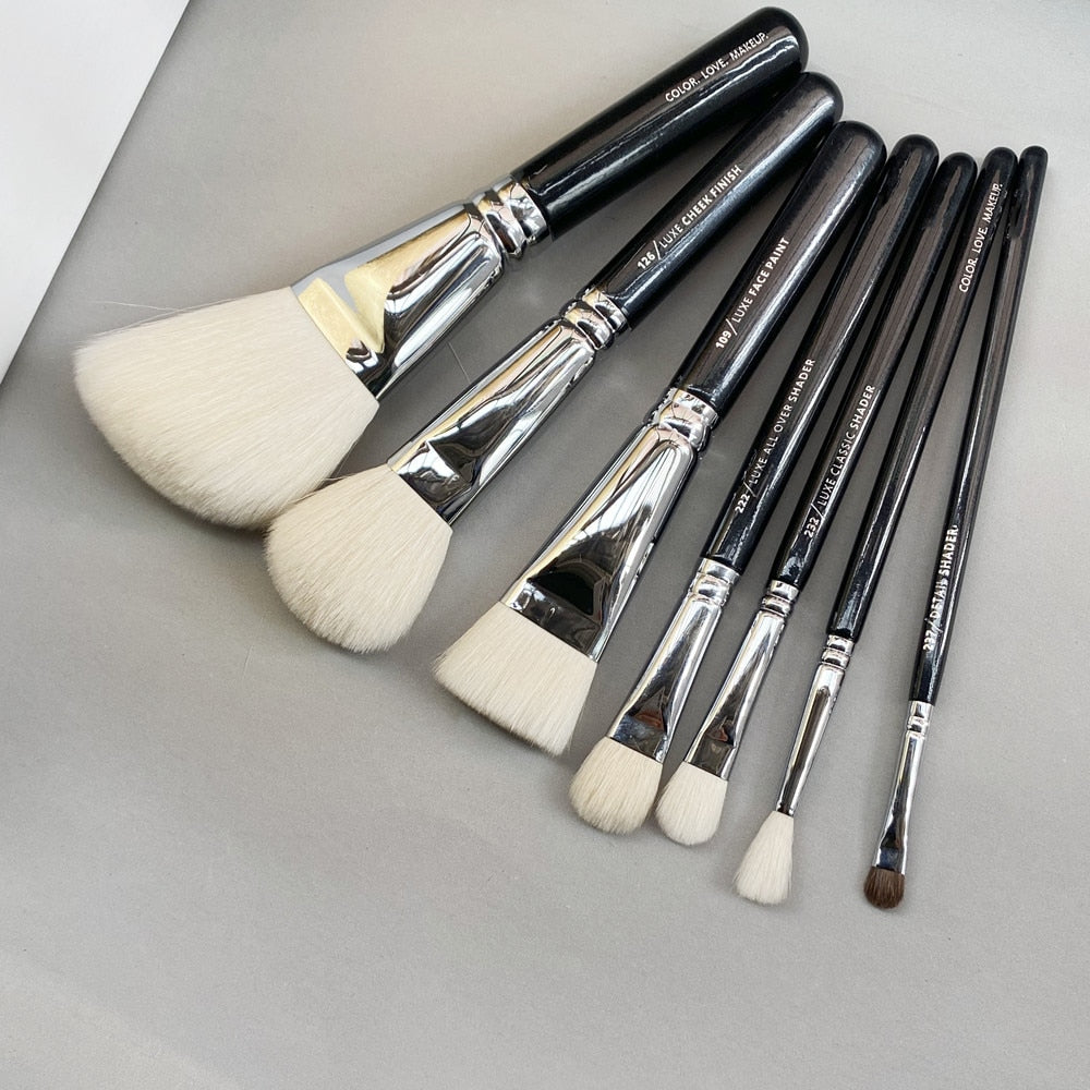 Choose Your Makeup Brushes Set