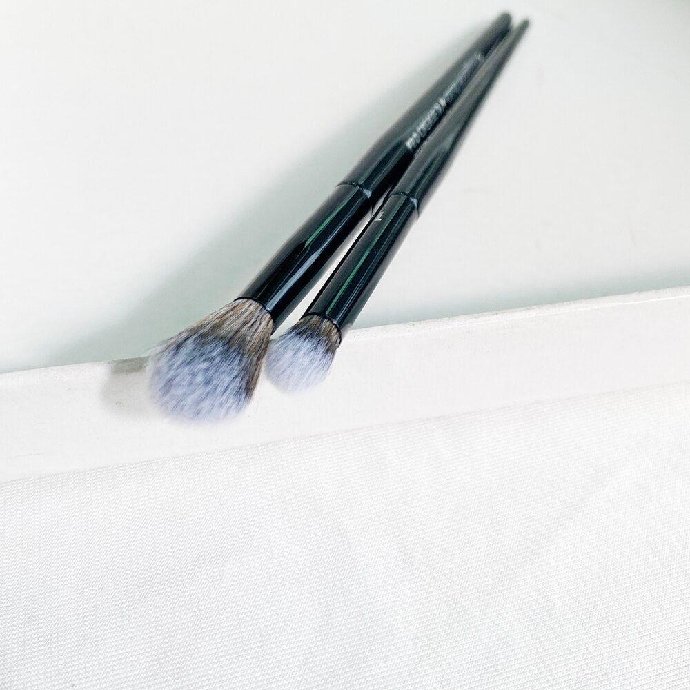 PRO Black Eye Crease #26 & Shadow Makeup Brushes #18