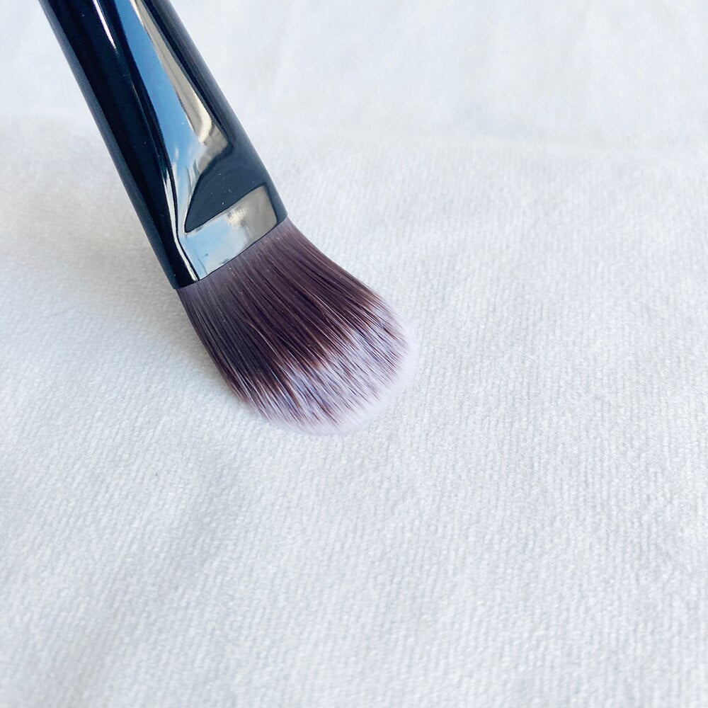 Foundation Brush