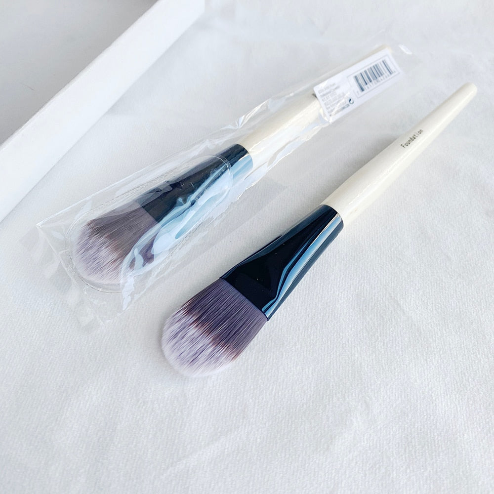 Foundation Brush