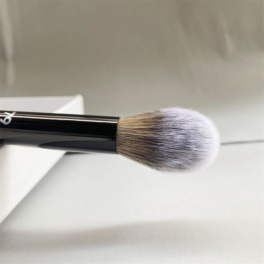 PRO Contour Brush #79