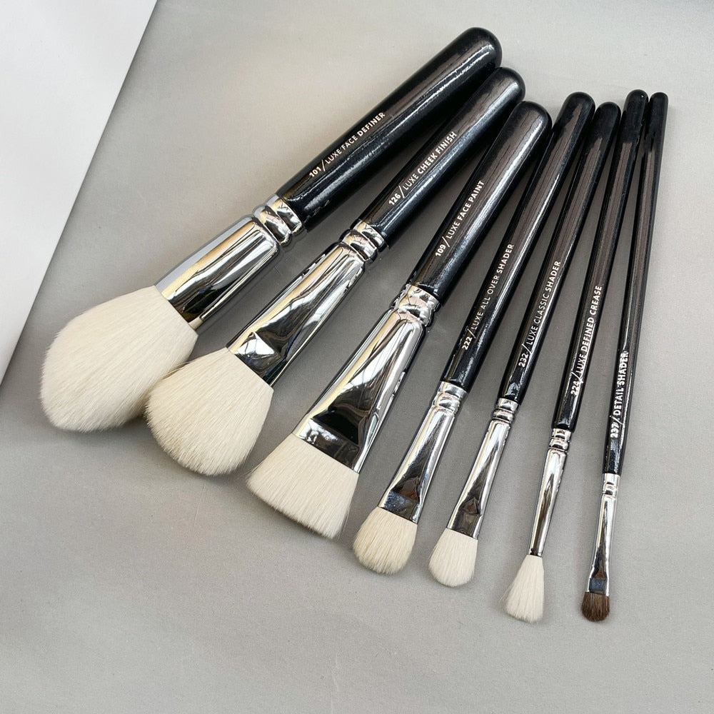 Choose Your Makeup Brushes Set